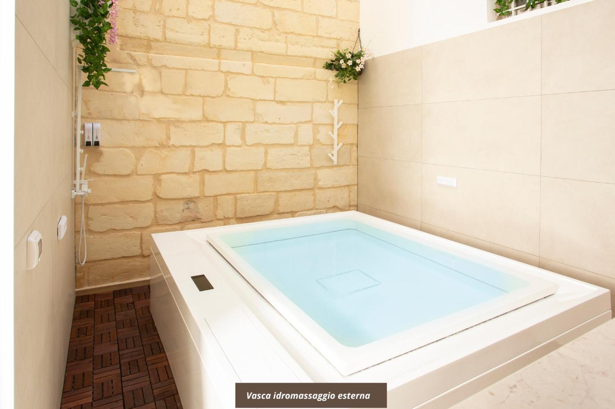 Don Carlo Suite Relais Free Parking - Lecce Selection Zewnętrze zdjęcie